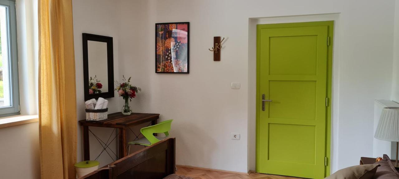 Bed and Breakfast Nona Bb à Postojna Extérieur photo